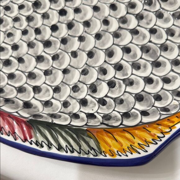 De La Cal Serving Platter Handpainted Artistic Blue Yellow Fish 10.5 X 10 Plate - Picture 12 of 12